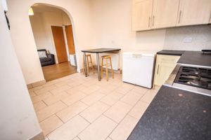 Photo 16- click for photo gallery